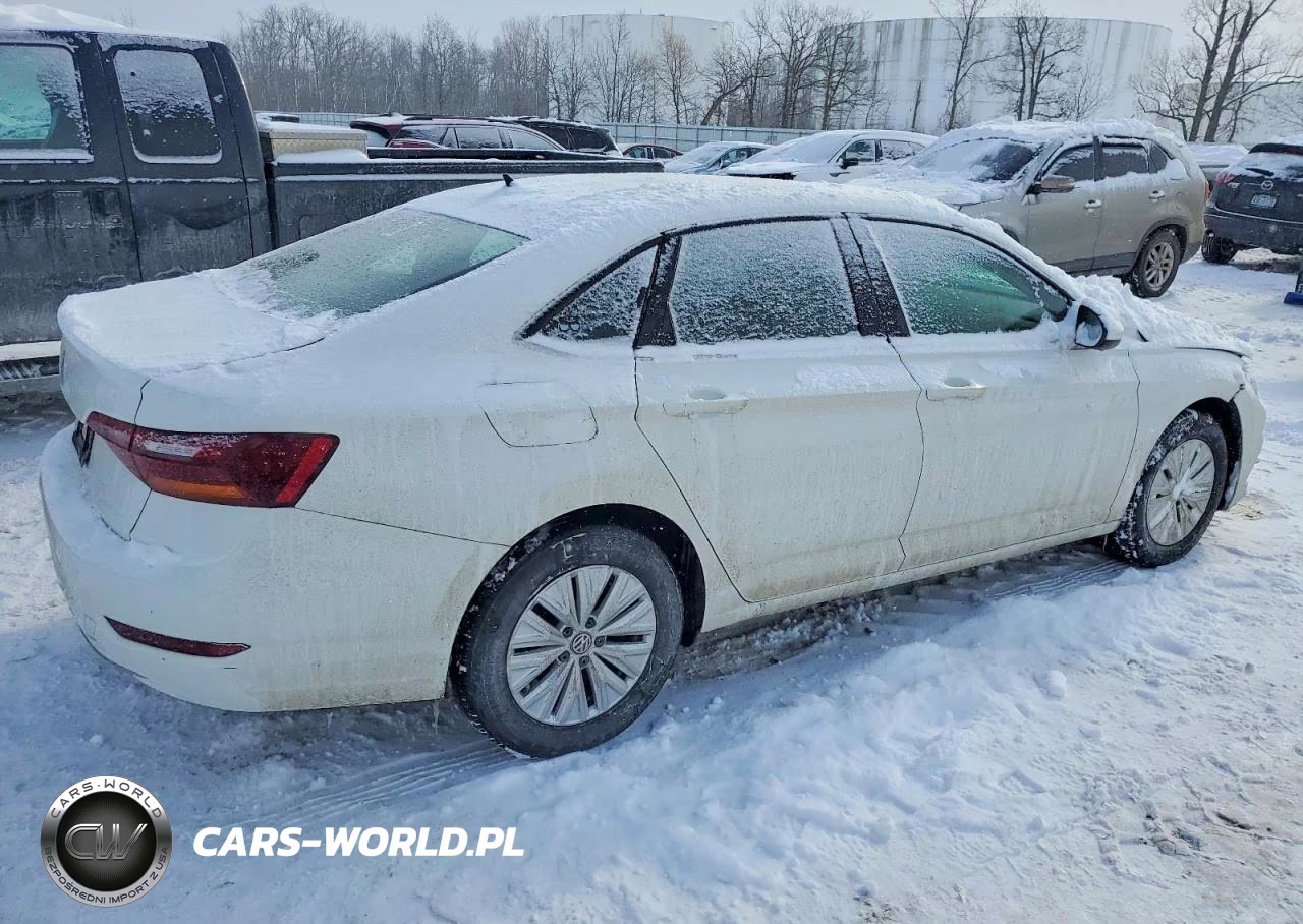 2019 Volkswagen Jetta S VIN:3VWC57BU6KM171811 - 3