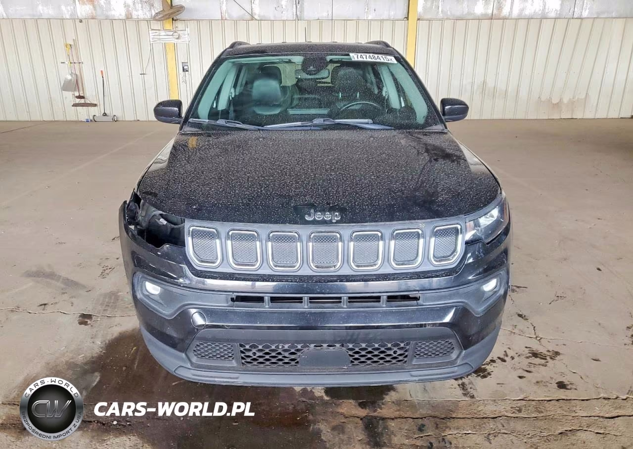 2022 Jeep Compass Latitude VIN:3C4NJCBB1NT187519 - 5