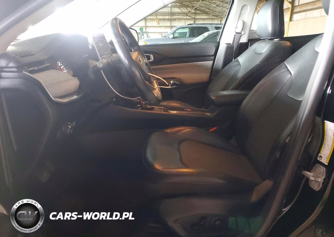 2022 Jeep Compass Latitude VIN:3C4NJCBB1NT187519 - 7