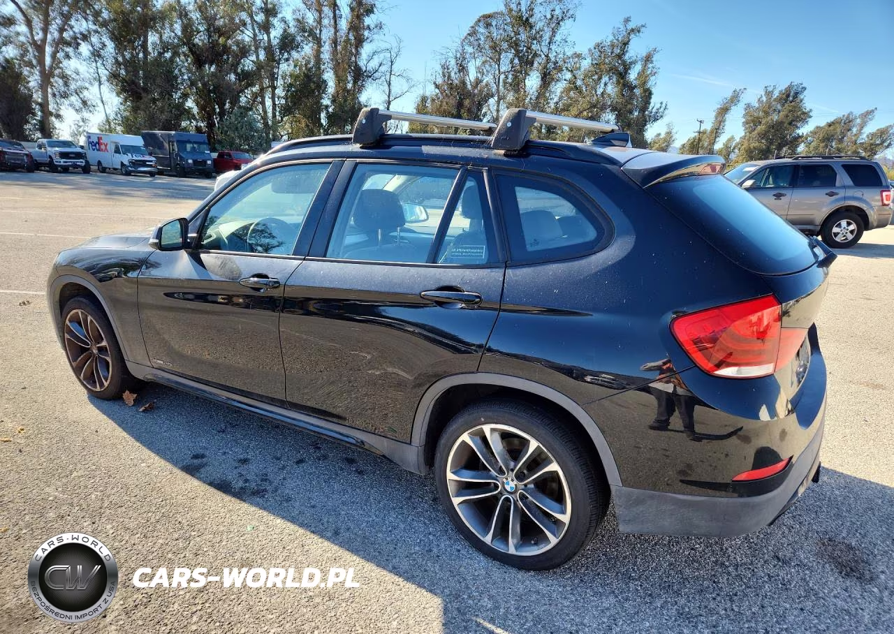 2015 BMW X1 xDrive28I VIN:WBAVL1C56FVY37421 - 2