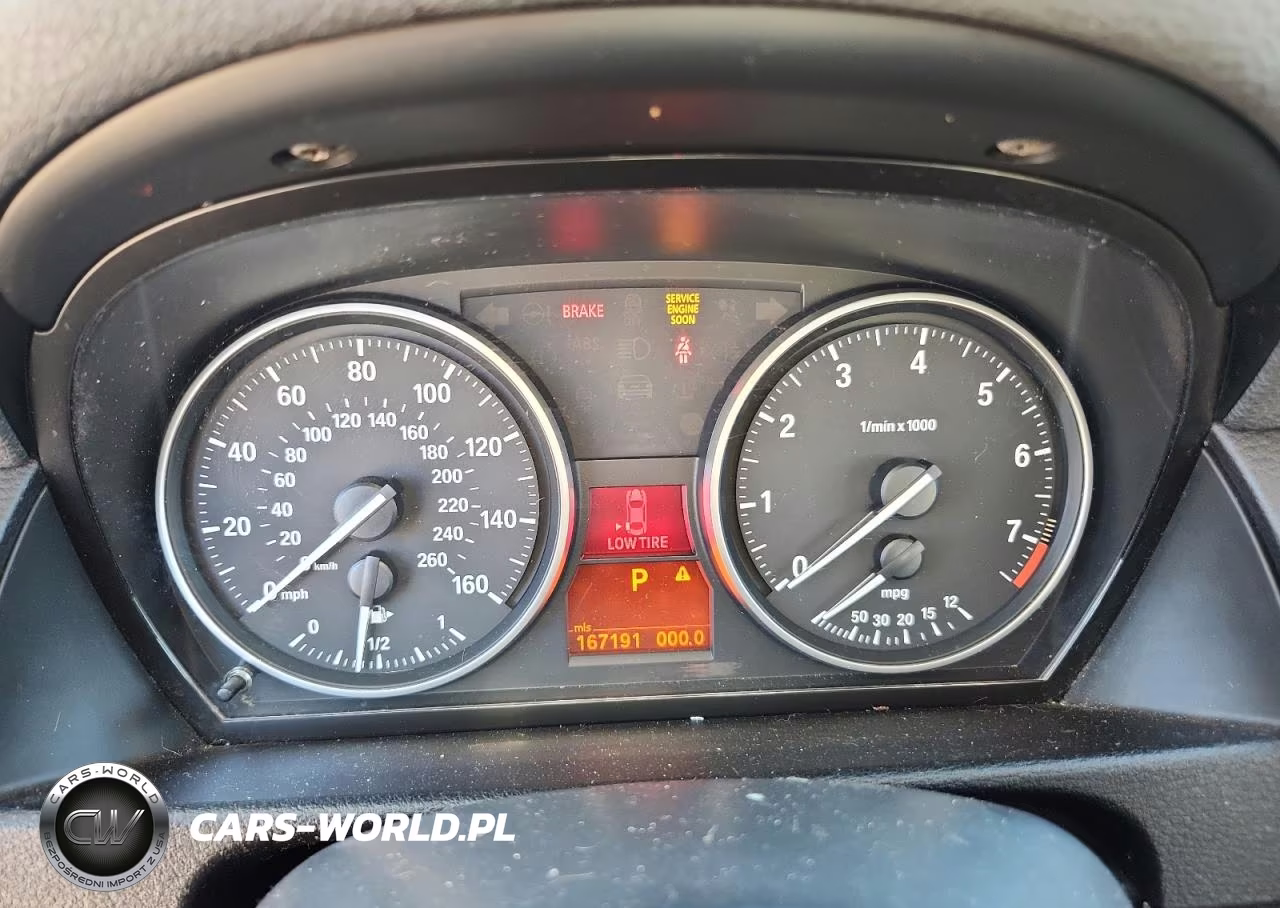 2015 BMW X1 xDrive28I VIN:WBAVL1C56FVY37421 - 9