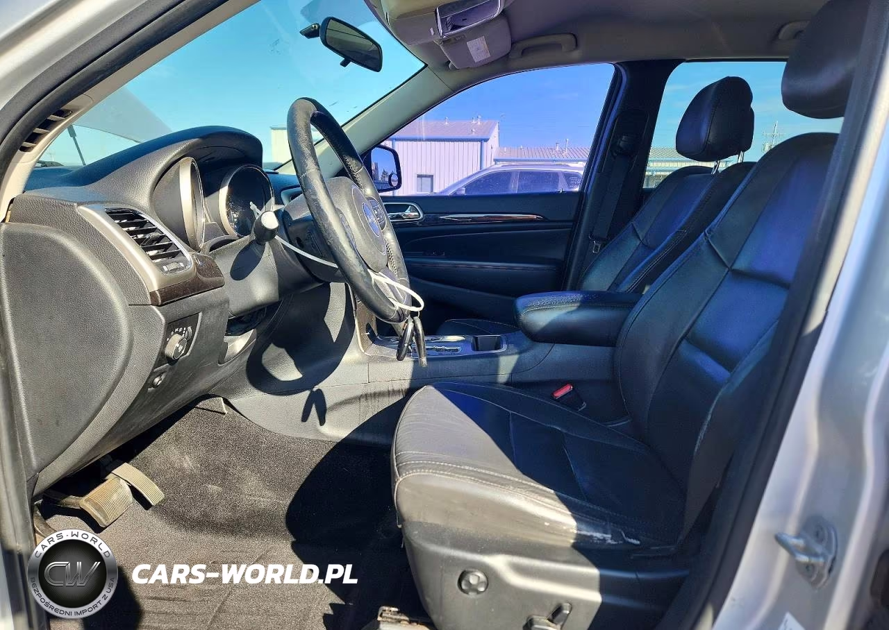 2012 Jeep Grand Cherokee Laredo VIN:1C4RJFAG5CC141460 - 7