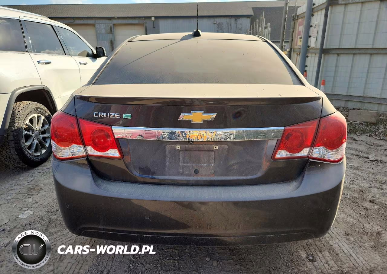 2015 Chevrolet Cruze VIN:1G1P75SZ1F7271760 - 6