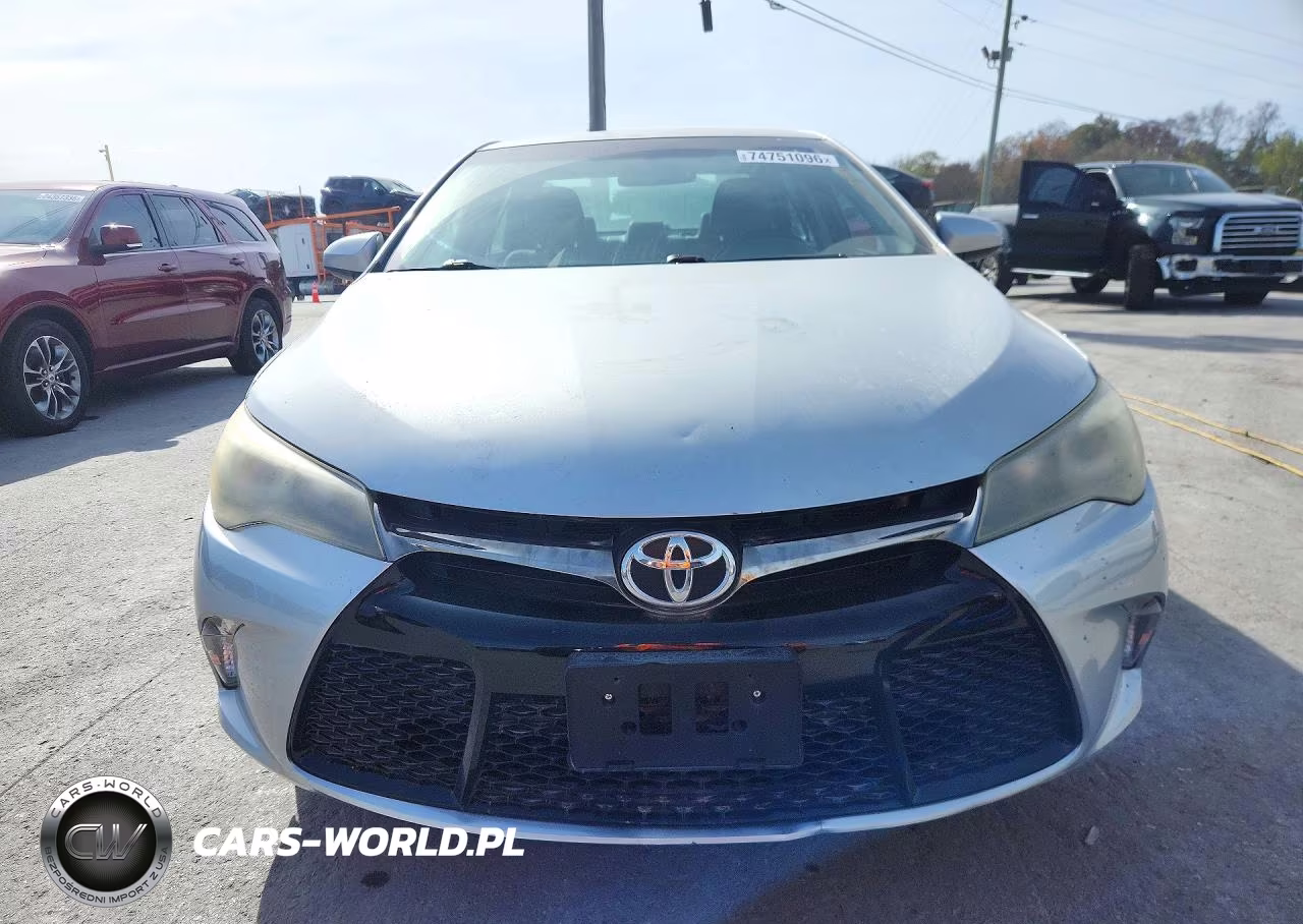 2015 Toyota Camry Se VIN:4T1BF1FK8FU888323 - 5
