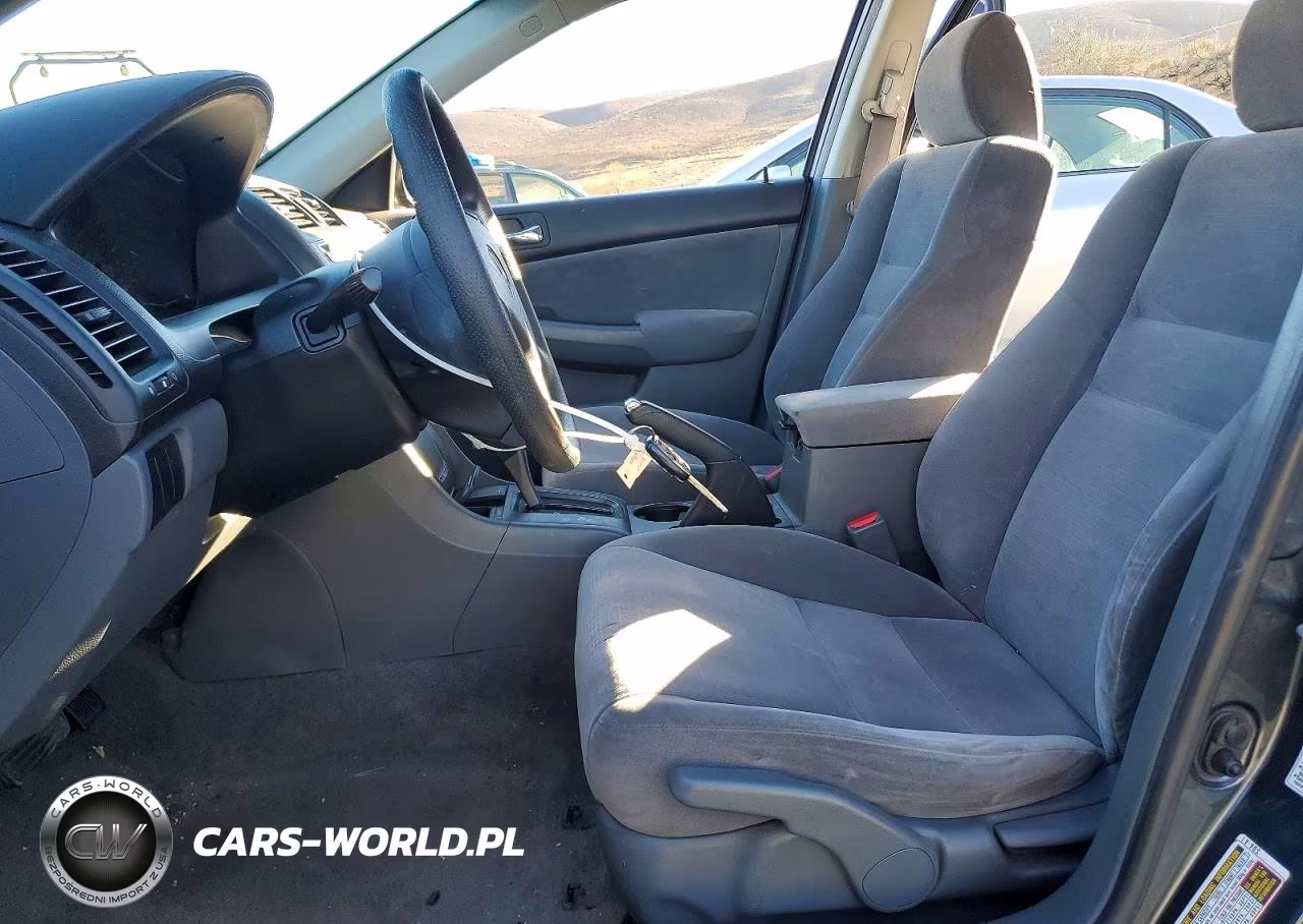 2007 Honda Accord Lx VIN:JHMCM56407C022239 - 7