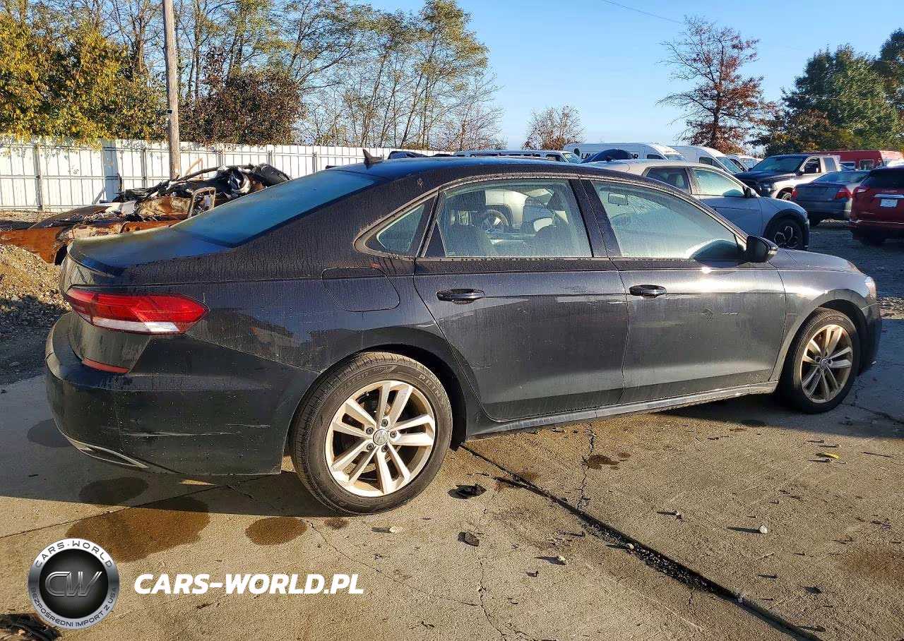 2021 Volkswagen Passat S VIN:1VWAA7A31MC018253 - 3