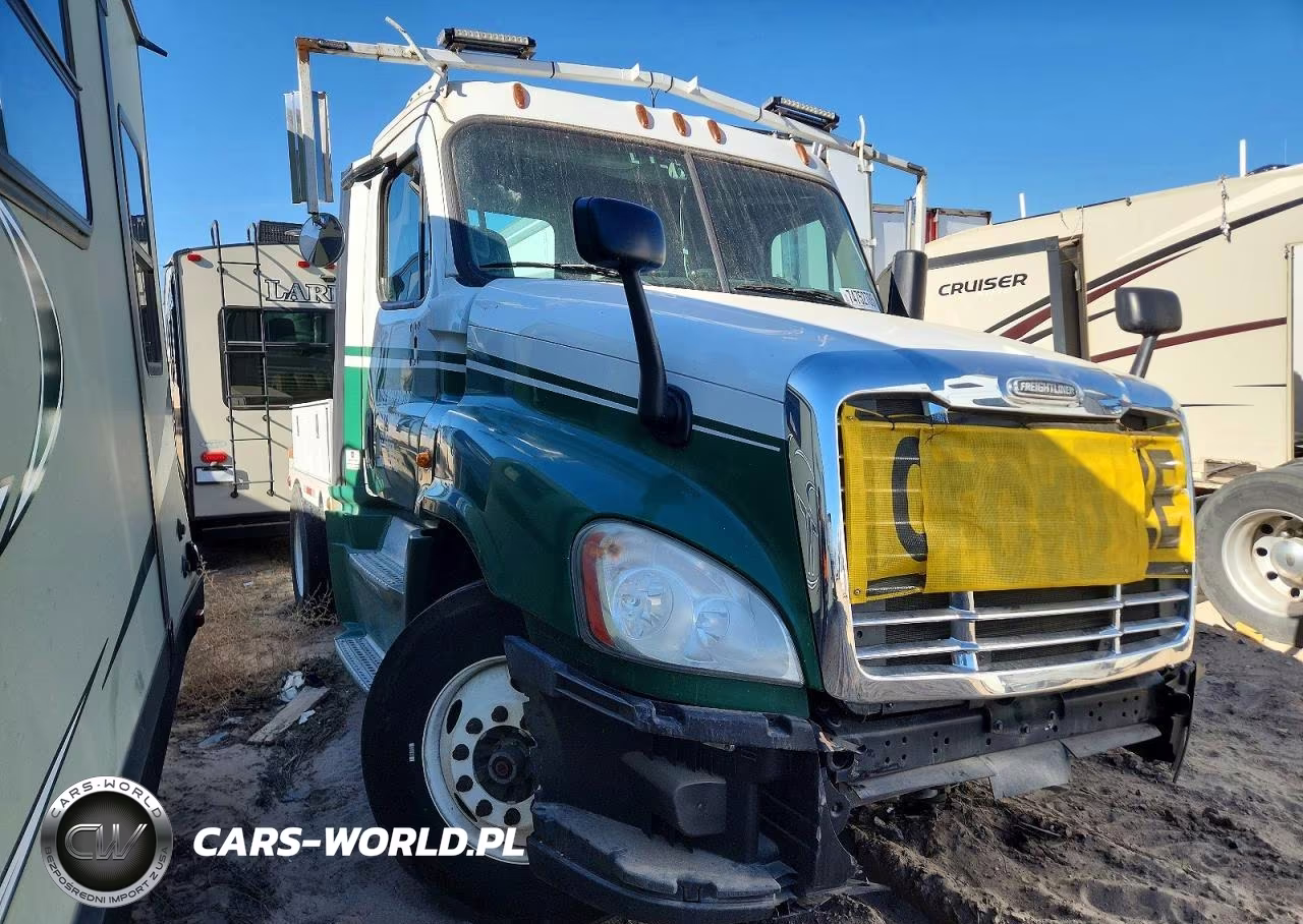 2016 Freightliner Cascadia Toter Truck