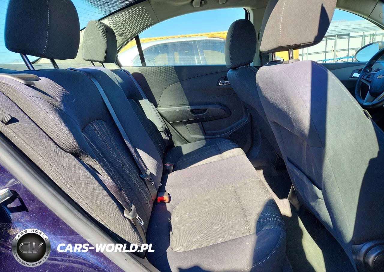 2016 Chevrolet Sonic Lt VIN:1G1JC5SH9G4101402 - 10