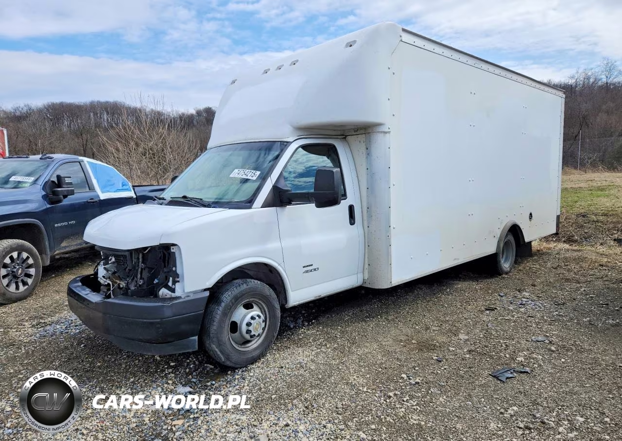 2019 Chevrolet Express Delivery Truck