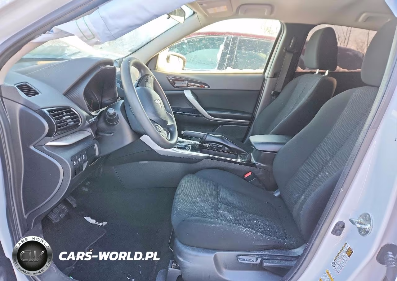 2023 Mitsubishi Eclipse Cross Le VIN:JA4ATVAA8PZ002868 - 7