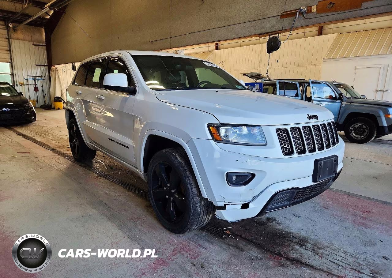 2015 Jeep Grand Cherokee Laredo VIN:1C4RJFAG9FC225219 - 4