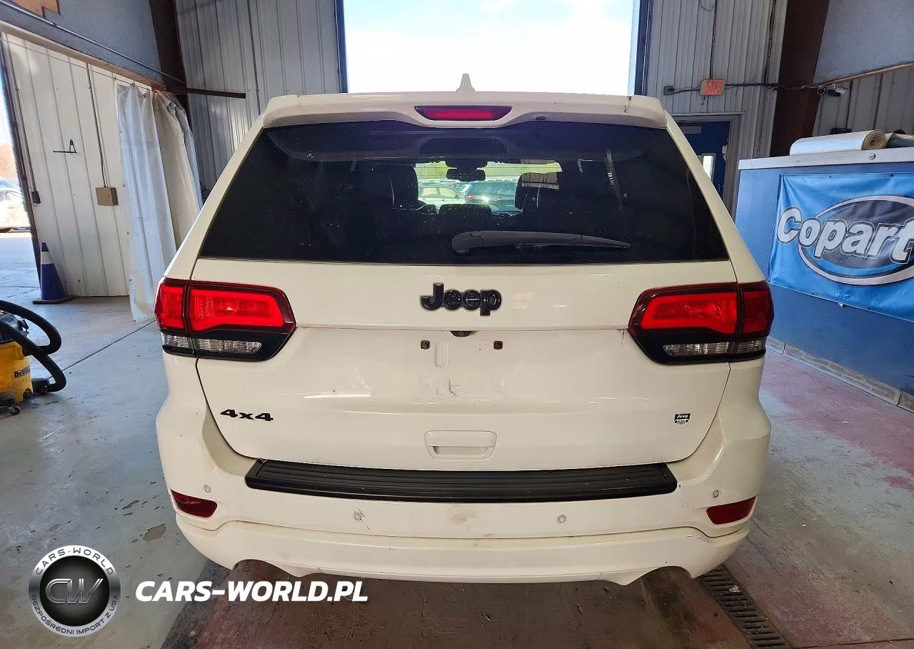 2015 Jeep Grand Cherokee Laredo VIN:1C4RJFAG9FC225219 - 6
