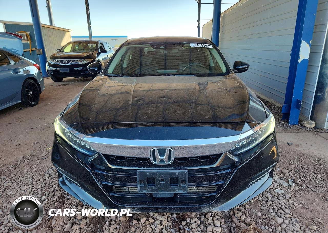 2018 Honda Accord Touring VIN:1HGCV1F92JA134967 - 5