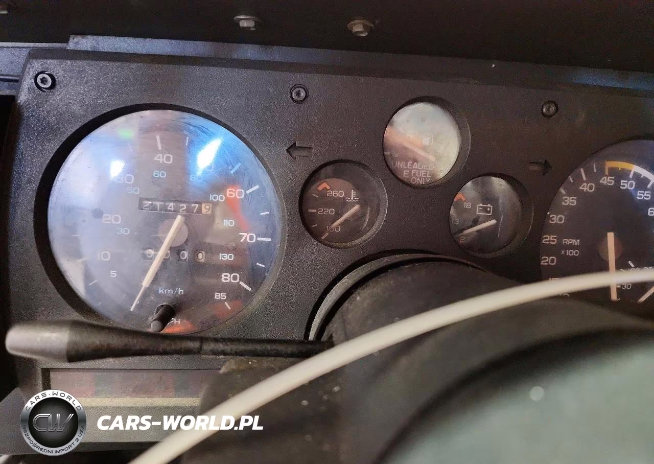 1987 Chevrolet Camaro VIN:1G1FP21H4HN143157 - 9