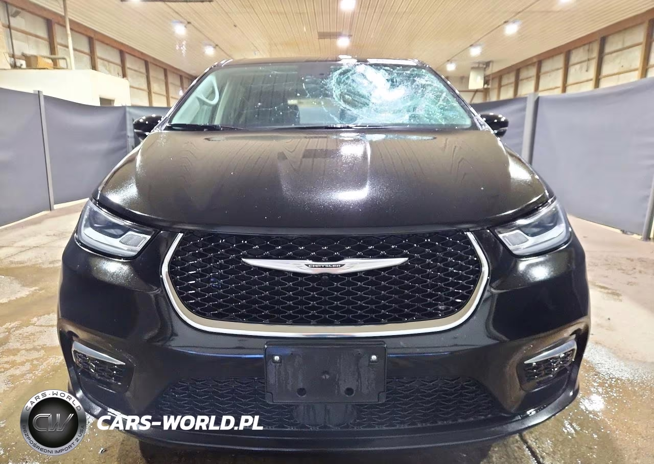 2024 Chrysler Pacifica Hybrid Select VIN:2C4RC1S76RR174558 - 5