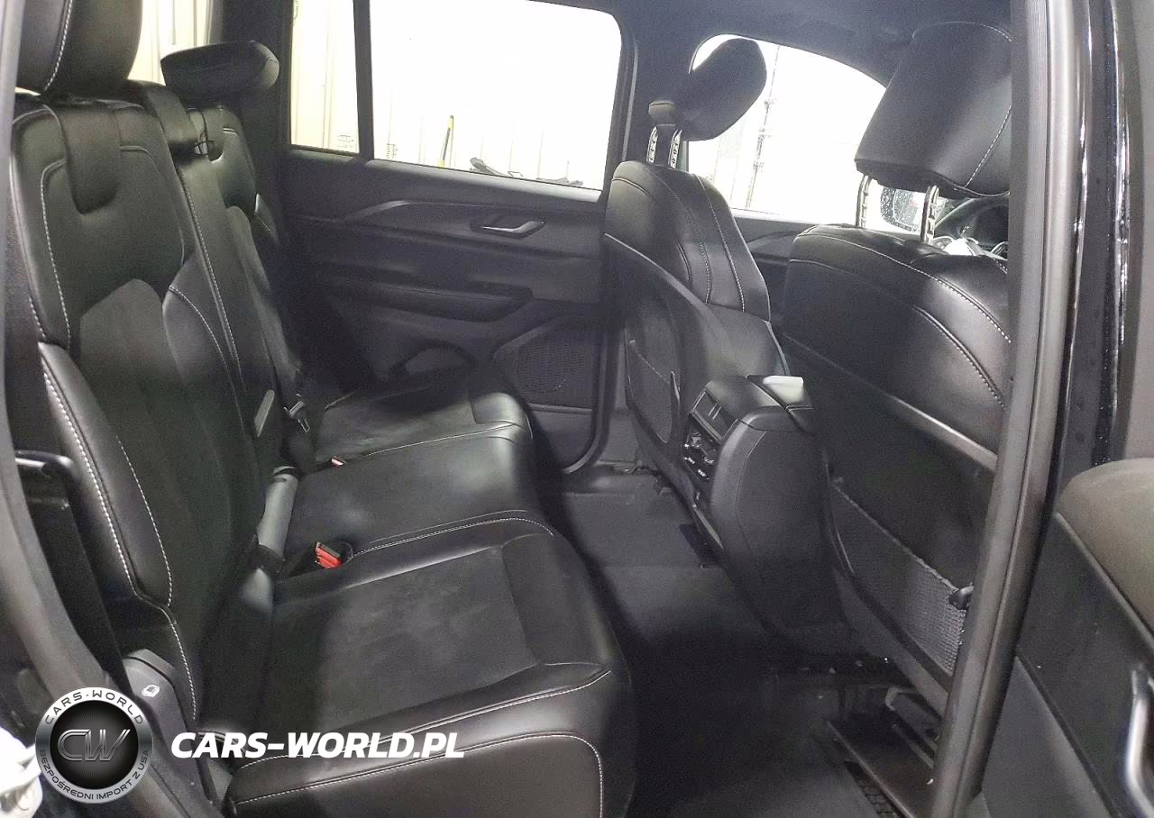 2024 Jeep Grand Cherokee Laredo VIN:1C4RJHAGXRC215699 - 11