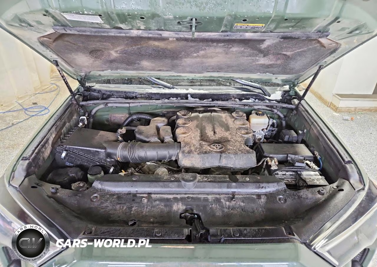 2020 Toyota 4Runner Sr5-Sr5 Premium VIN:JTEBU5JR8L5745816 - 12