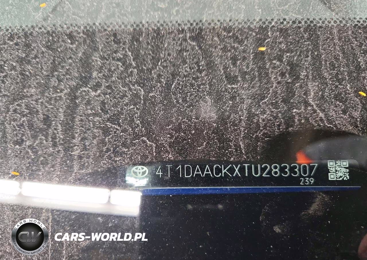 2026 Toyota Camry Se VIN:4T1DAACKXTU283307 - 12
