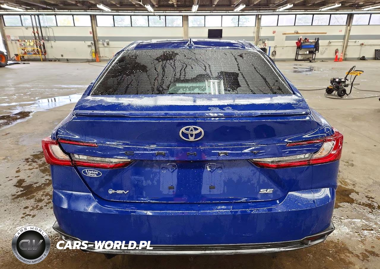 2026 Toyota Camry Se VIN:4T1DAACKXTU283307 - 6