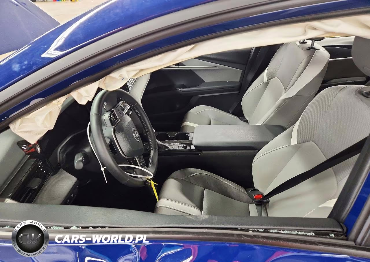 2026 Toyota Camry Se VIN:4T1DAACKXTU283307 - 7