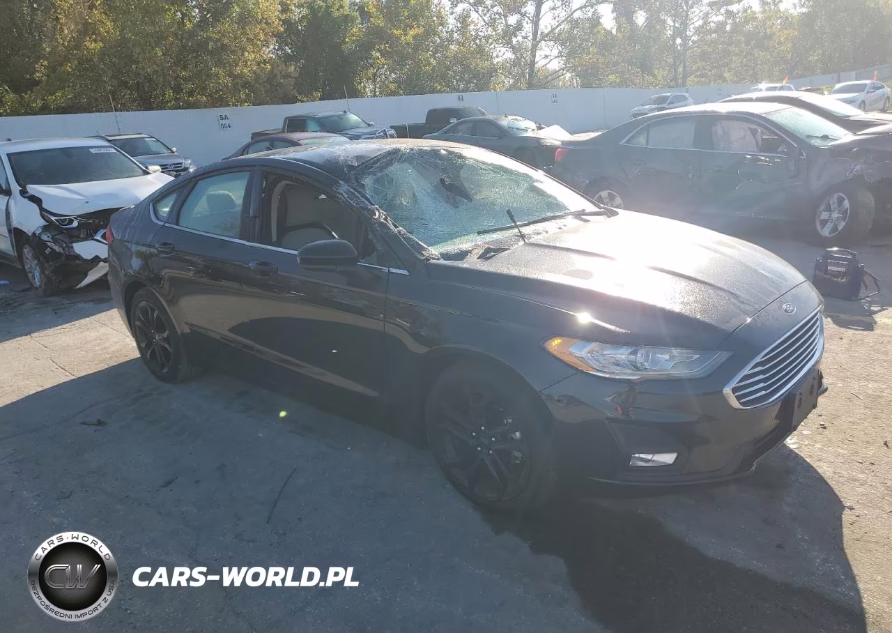 2019 Ford Fusion Se VIN:3FA6P0HD3KR277084 - 4