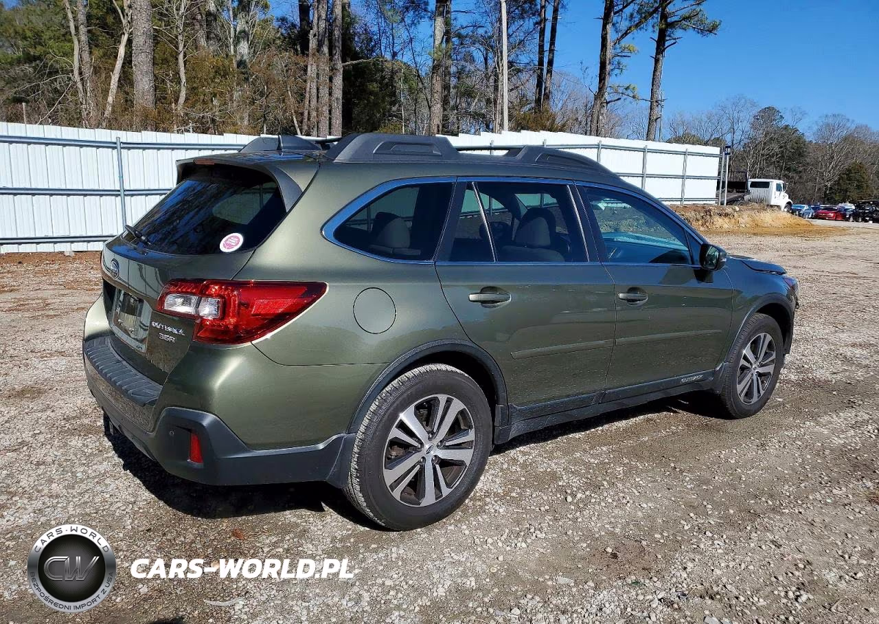 2018 Subaru Outback 3.6R Limited VIN:4S4BSENC9J3341332 - 3