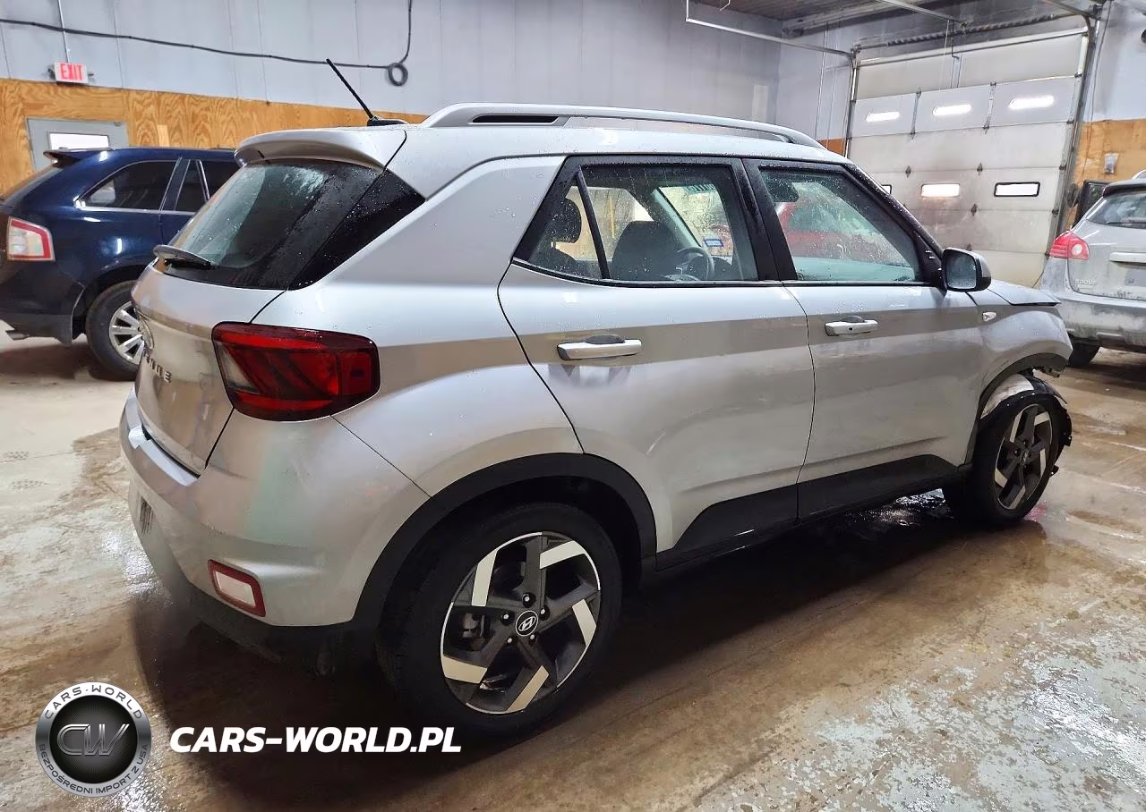 2026 Hyundai Venue Sel VIN:KMHRC8A31TU468737 - 3