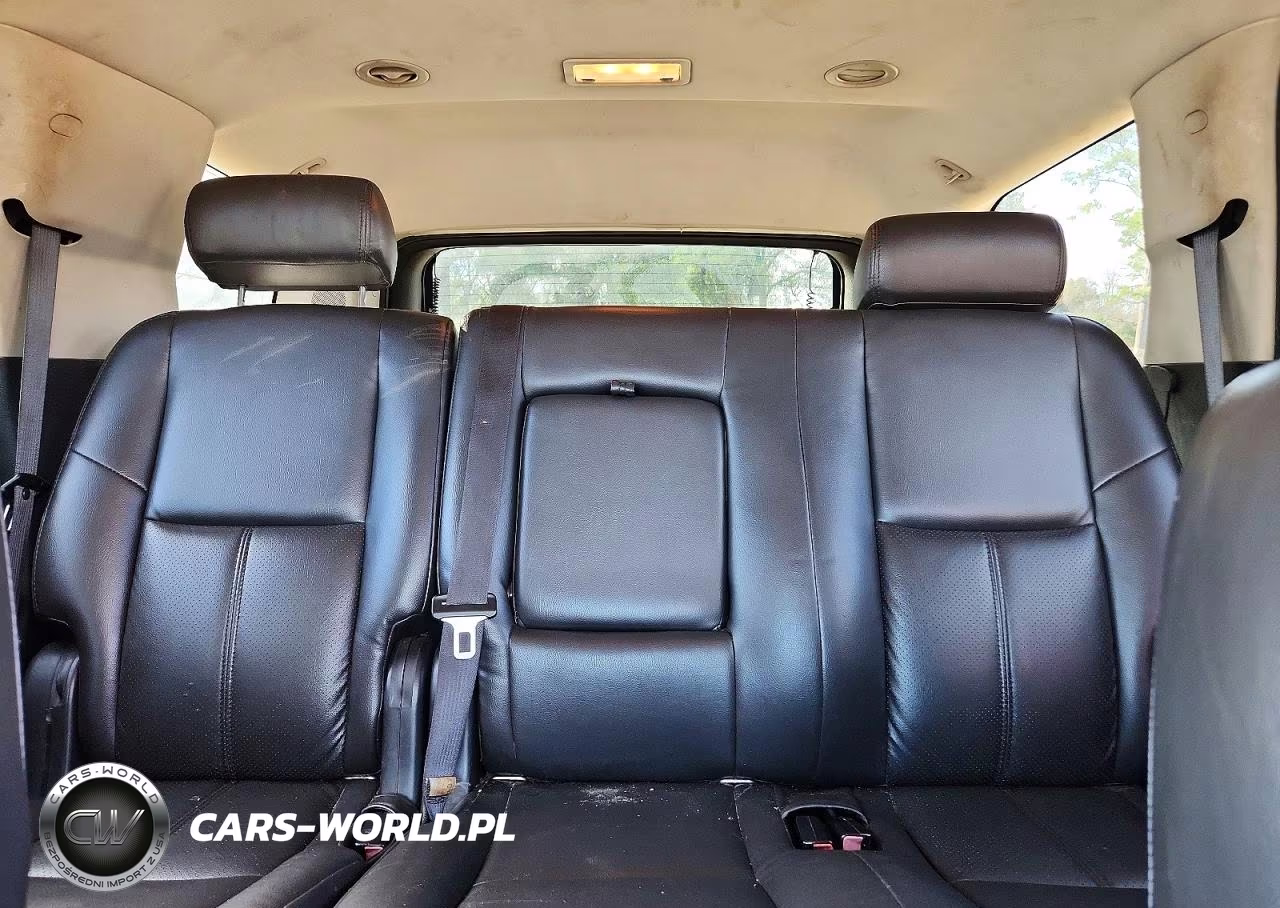 2007 Chevrolet Tahoe C1500 VIN:1GNFC13007J405905 - 10
