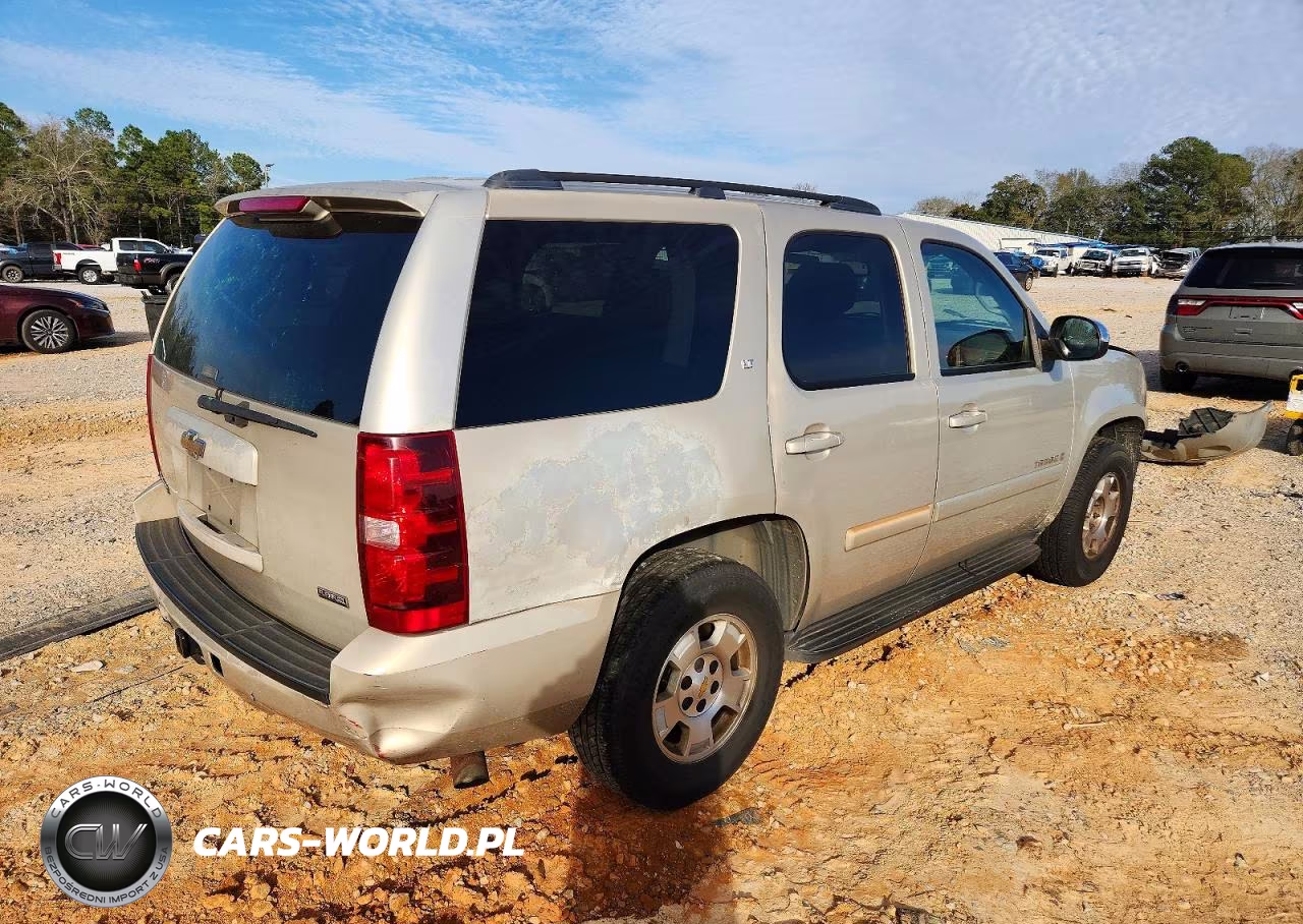 2007 Chevrolet Tahoe C1500 VIN:1GNFC13007J405905 - 3