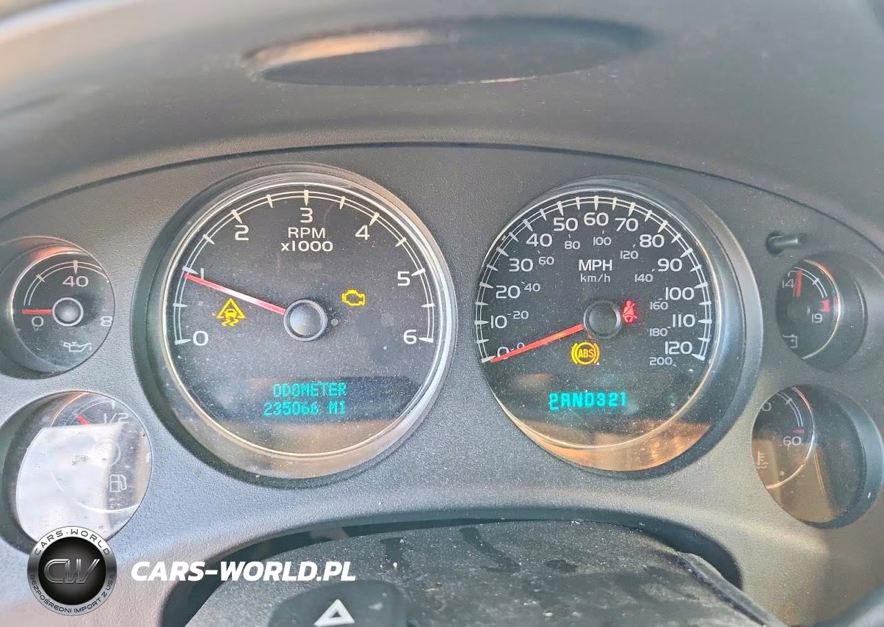 2007 Chevrolet Tahoe C1500 VIN:1GNFC13007J405905 - 9