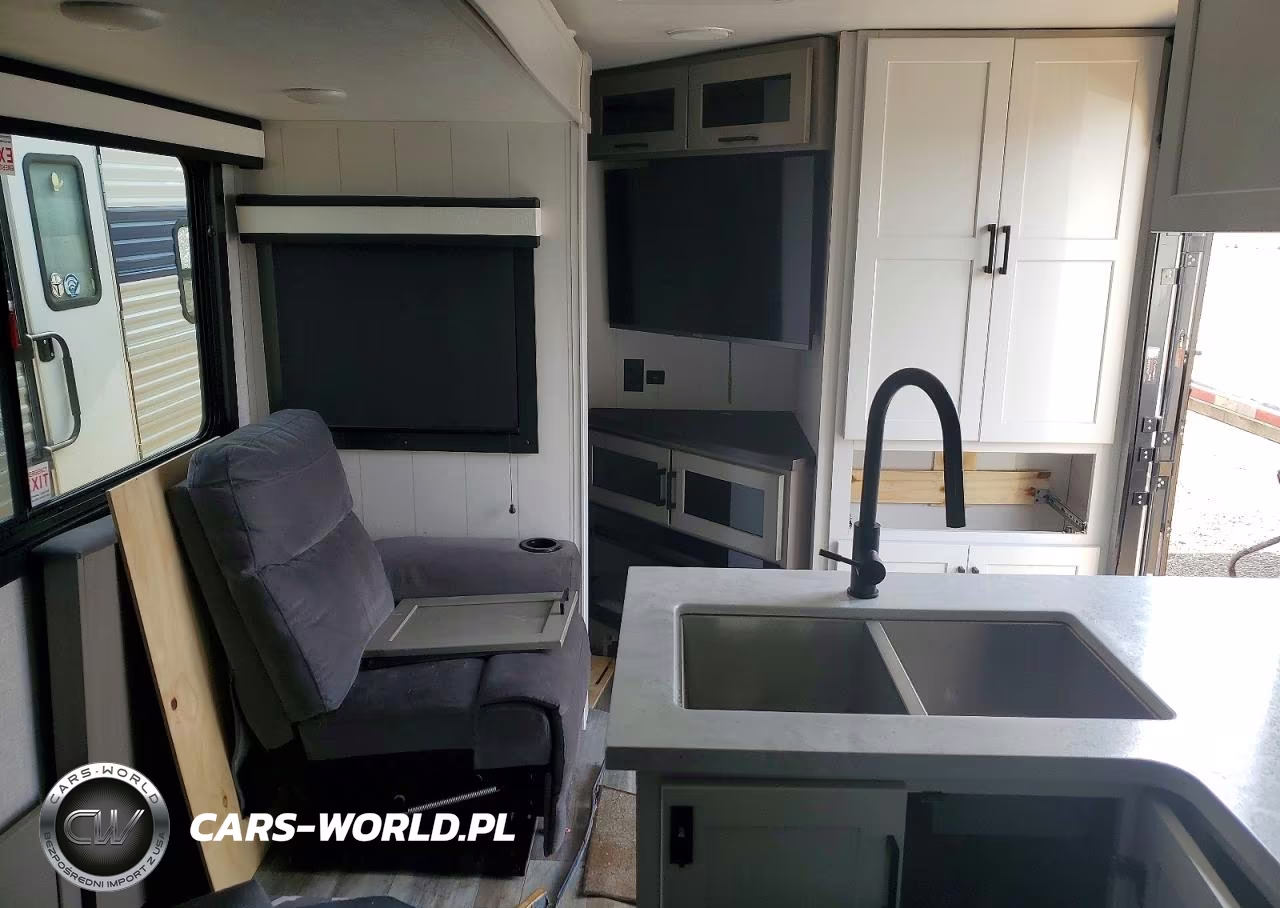 2025 Jayco Camper VIN:1UJBB0BR5S14E0111 - 5
