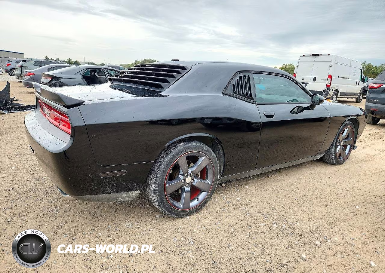 2012 Dodge Challenger Sxt VIN:2C3CDYAG1CH240612 - 3