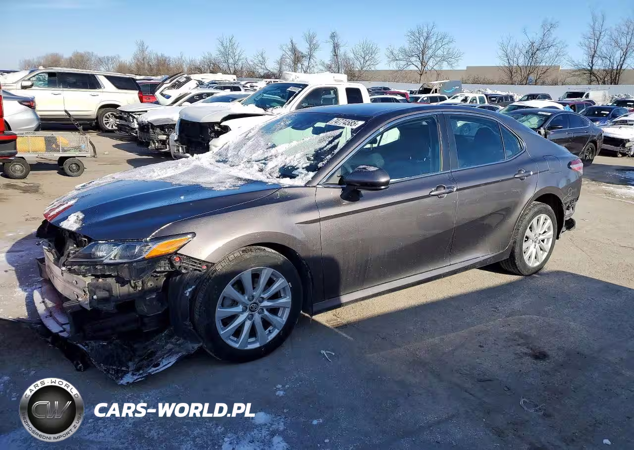 2020 Toyota Camry Le
