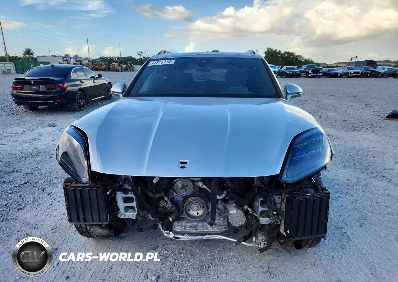 2023 Porsche Cayenne E-Hybrid VIN:WP1AE2AY7PDA12217 - 5