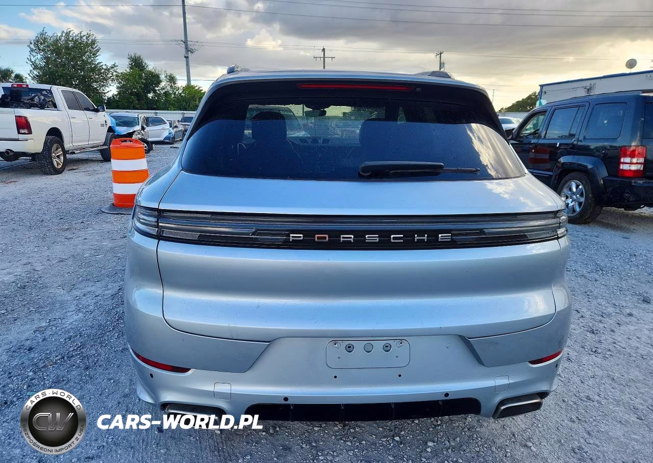 2023 Porsche Cayenne E-Hybrid VIN:WP1AE2AY7PDA12217 - 6