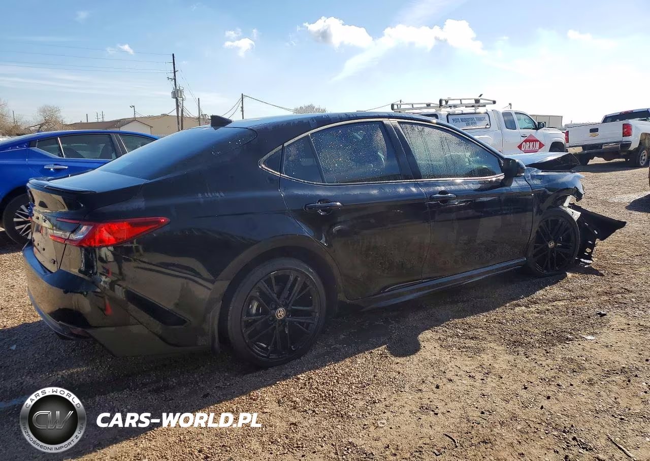 2025 Toyota Camry Xse VIN:4T1DAACK1SU130278 - 3