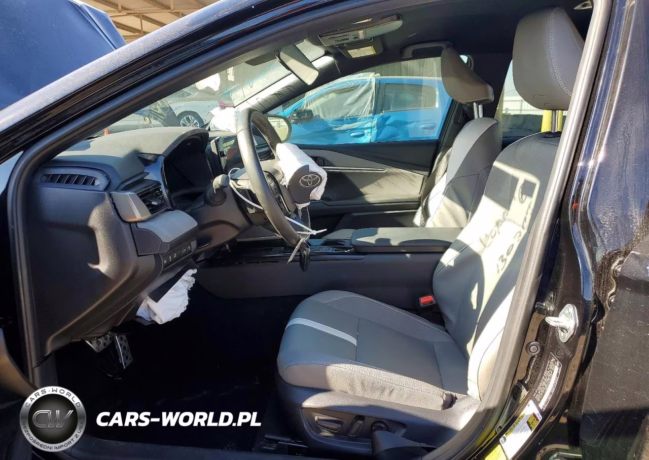 2025 Toyota Camry Xse VIN:4T1DAACK1SU130278 - 7