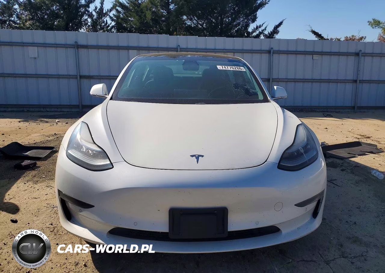 2019 Tesla Model 3 VIN:5YJ3E1EBXKF433246 - 5