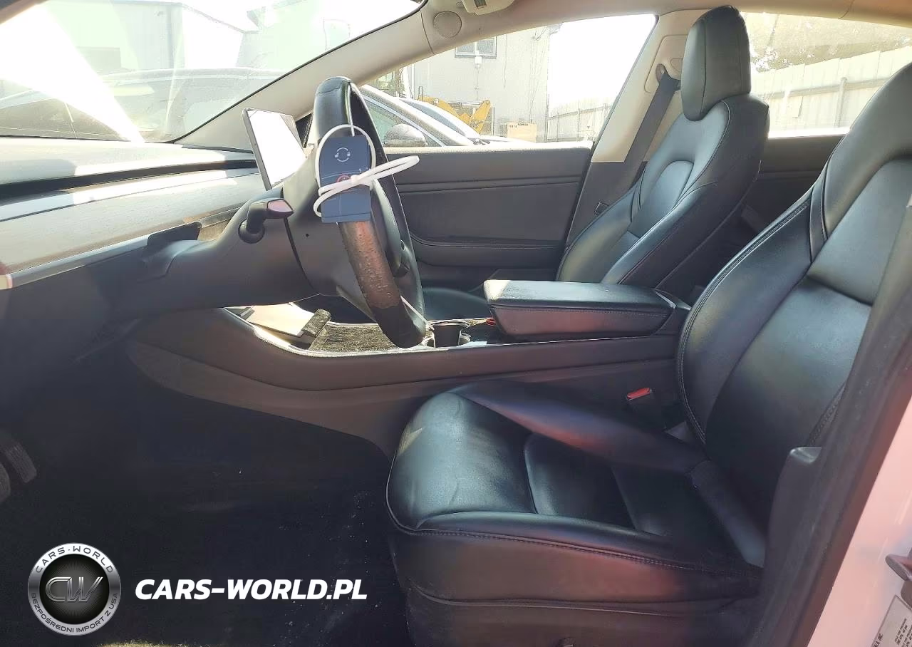 2019 Tesla Model 3 VIN:5YJ3E1EBXKF433246 - 7