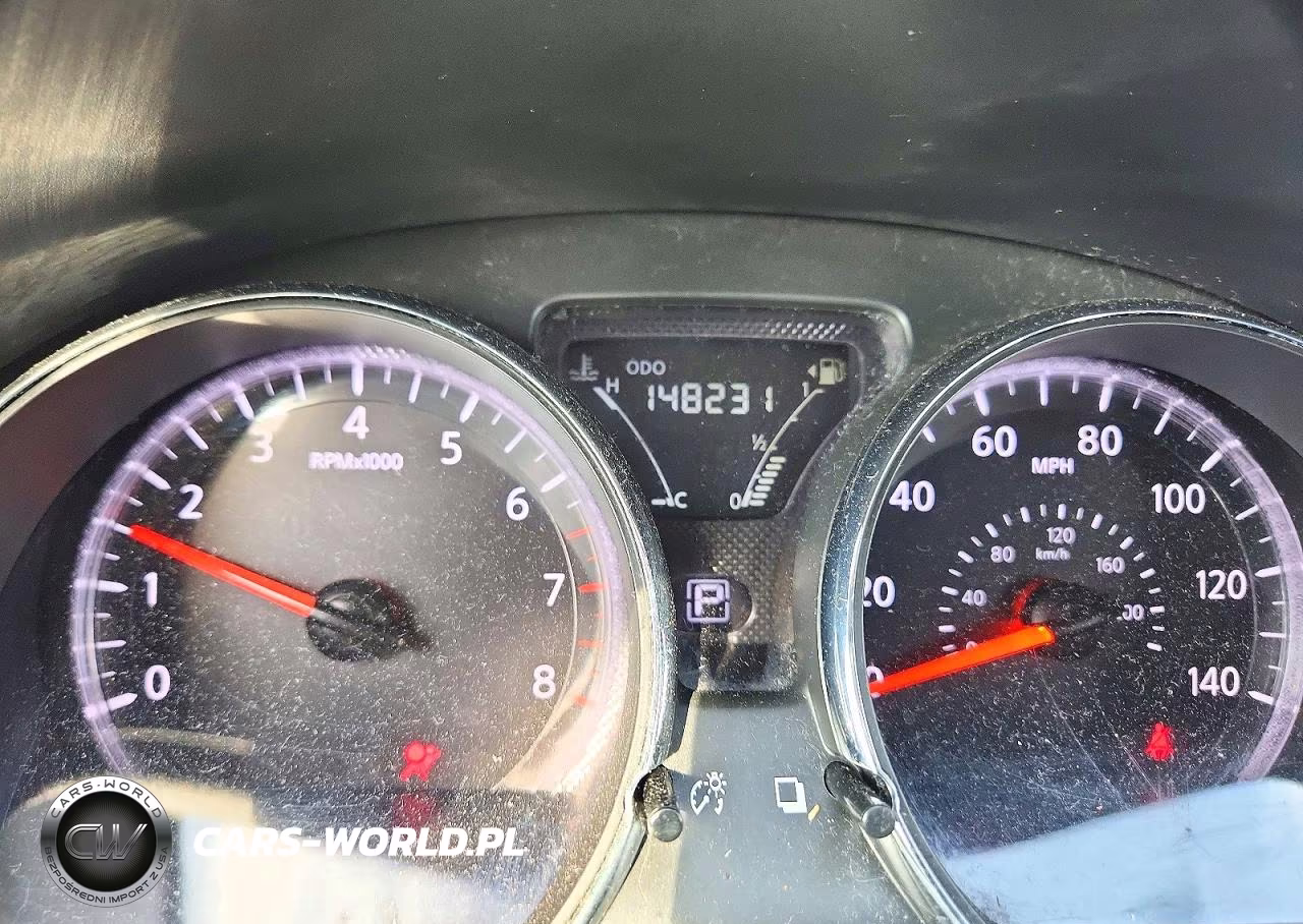 2017 Nissan Versa 1.6 S VIN:3N1CN7AP3HL800537 - 9