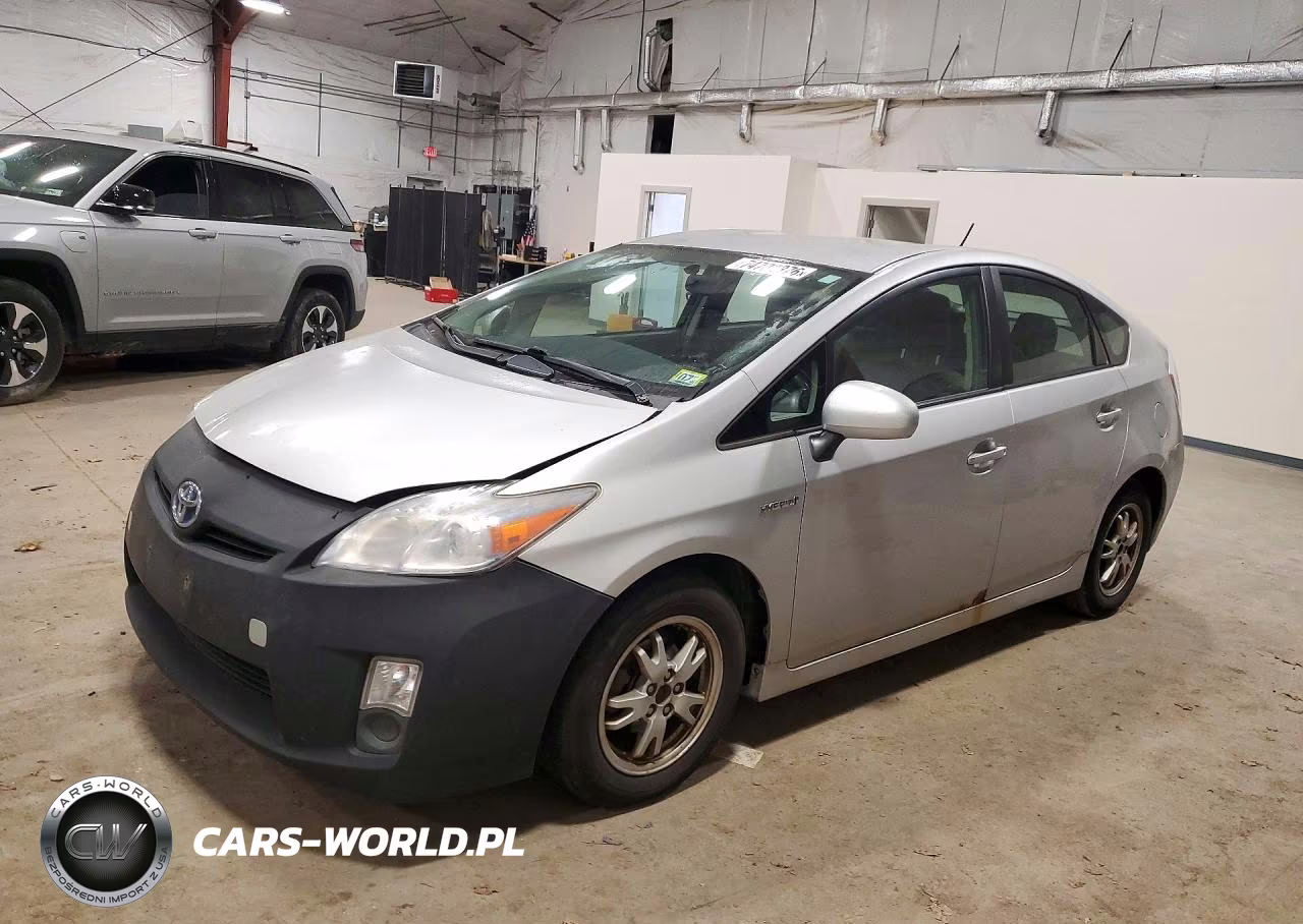 2011 Toyota Prius Two VIN:JTDKN3DU5B1453486 - 1