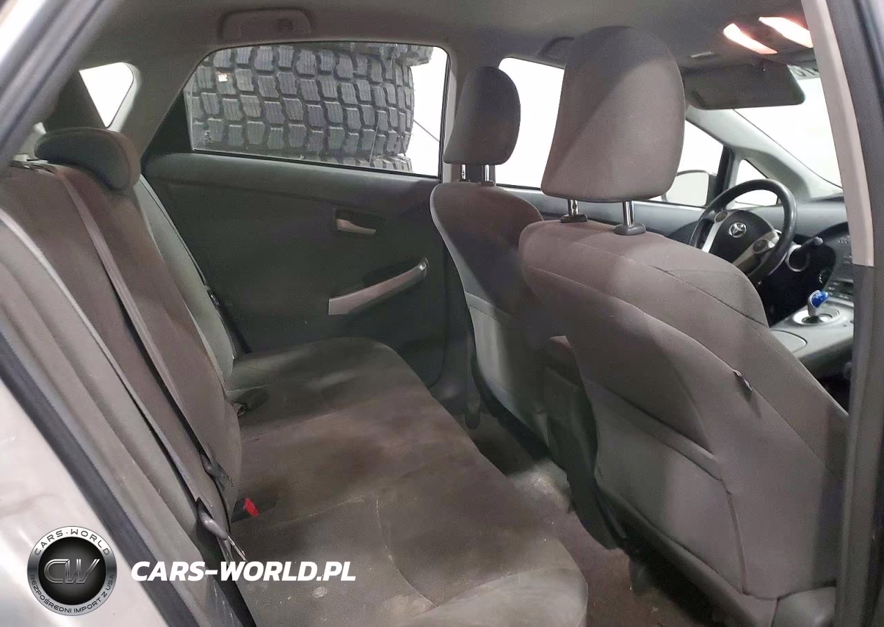 2011 Toyota Prius Two VIN:JTDKN3DU5B1453486 - 10