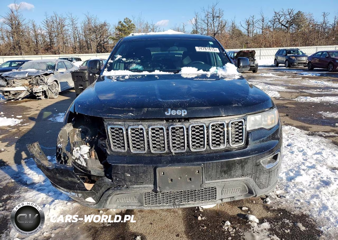 2019 Jeep Grand Cherokee Laredo VIN:1C4RJFAGXKC528648 - 5