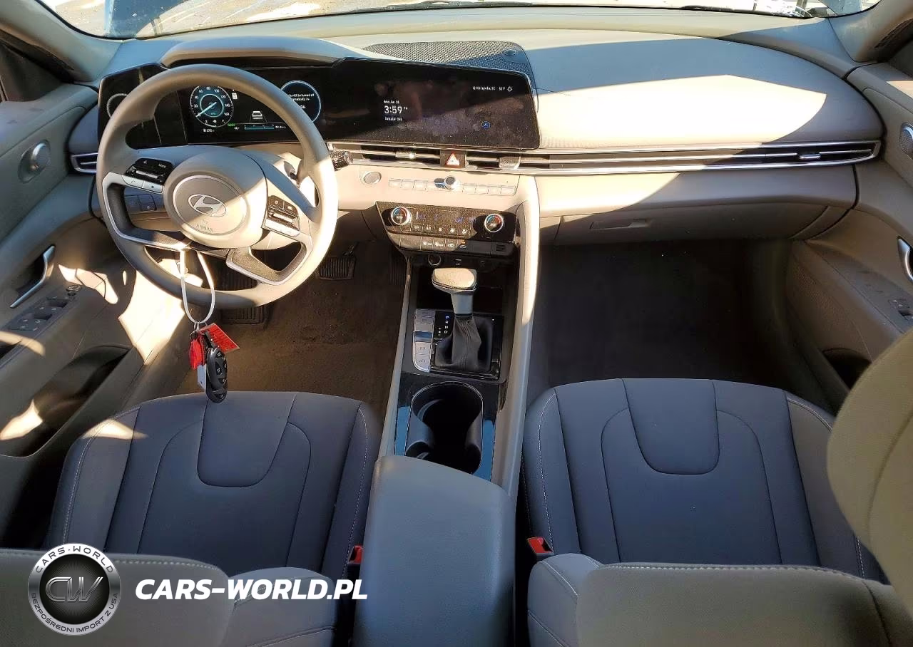 2024 Hyundai Elantra Hybrid Blue VIN:KMHLM4DJ0RU100807 - 8