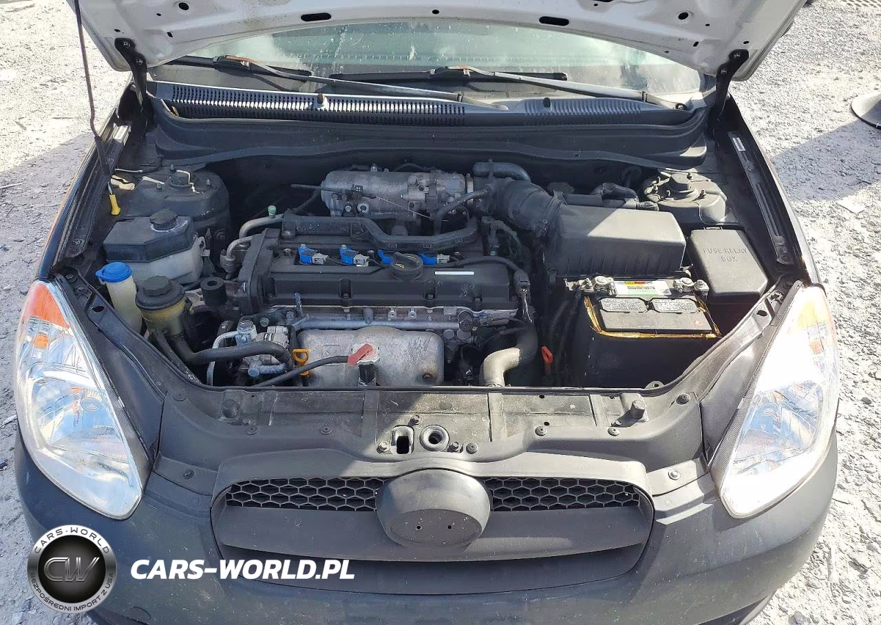 2009 Hyundai Accent Gs VIN:KMHCM36C39U112975 - 12