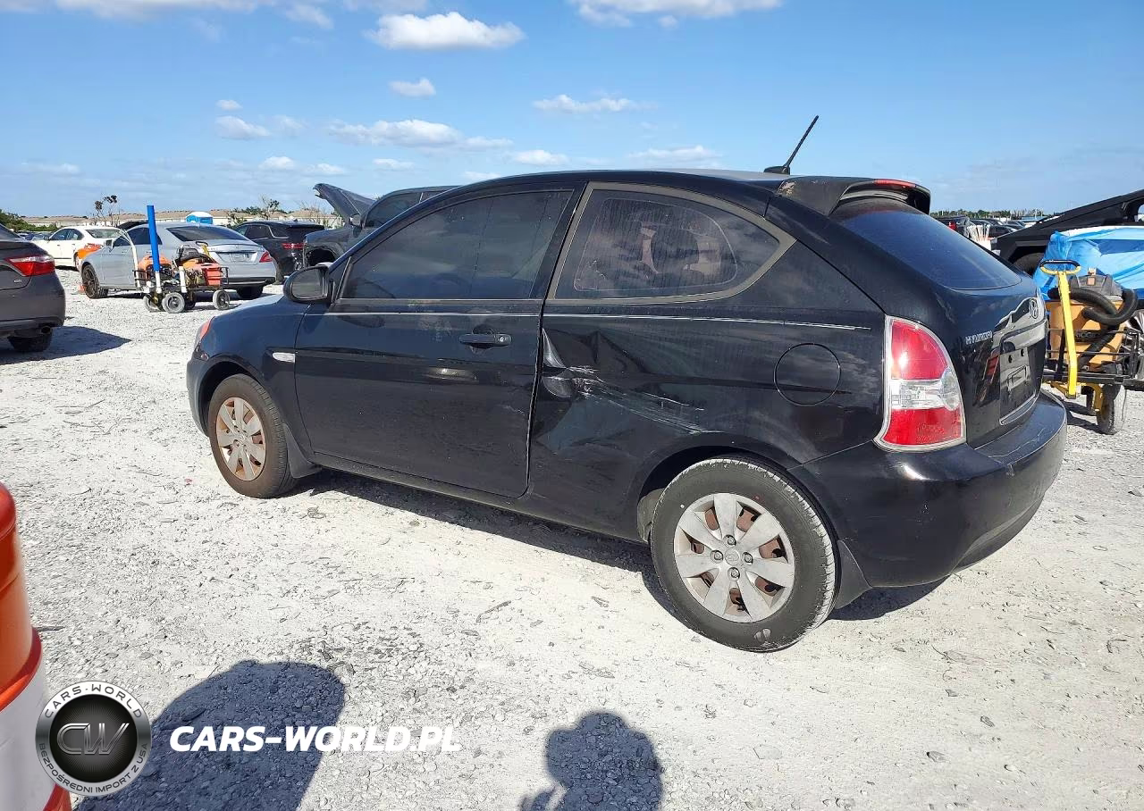 2009 Hyundai Accent Gs VIN:KMHCM36C39U112975 - 2