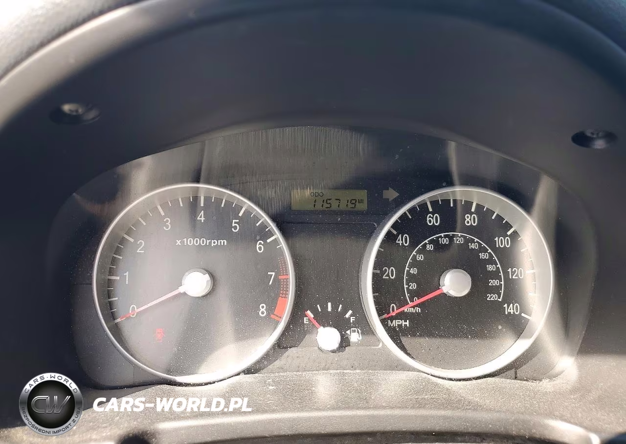 2009 Hyundai Accent Gs VIN:KMHCM36C39U112975 - 9