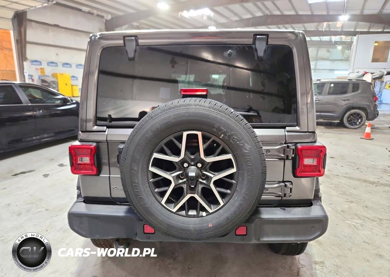 2027 Jeep Wrangler Sahara VIN:1C4PJXEN7VW557520 - 6