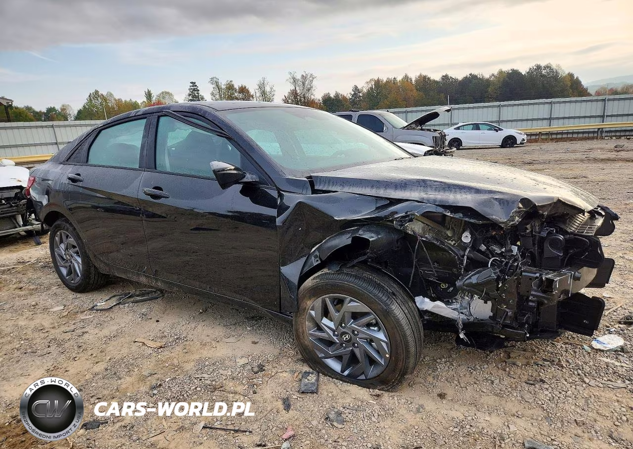 2026 Hyundai Elantra Hybrid Blue VIN:KMHLM4DJ0TU221022 - 4