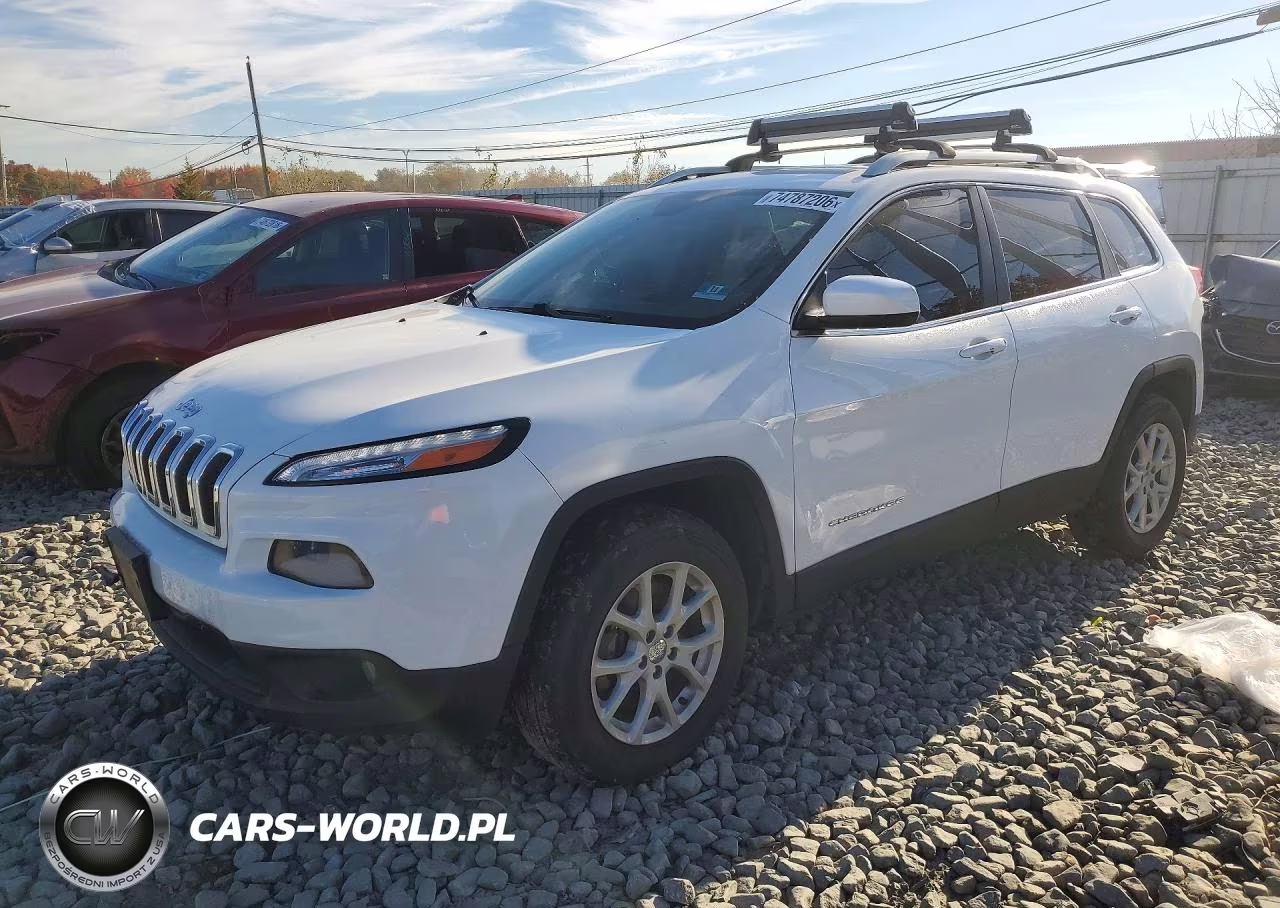 2014 Jeep Cherokee Latitude VIN:1C4PJMCS2EW169344 - 1